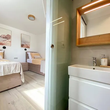 Cozy Premium Krk * Krk Town