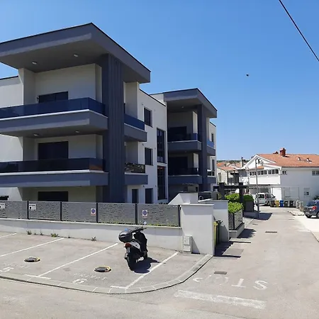 Cozy Premium Krk Apartment